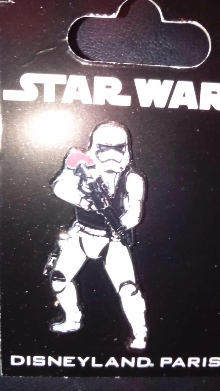 Pins disney Disneyland Paris Star Wars Storm Trooper